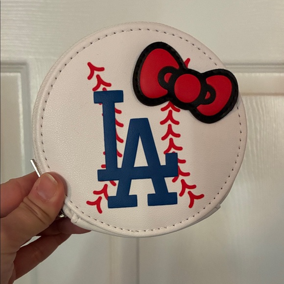 Hello Kitty Handbags - Hello Kitty + Dodgers Baseball Coin Purse - White, Red, and Blue